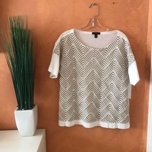 J CREW | geometric embroidered top